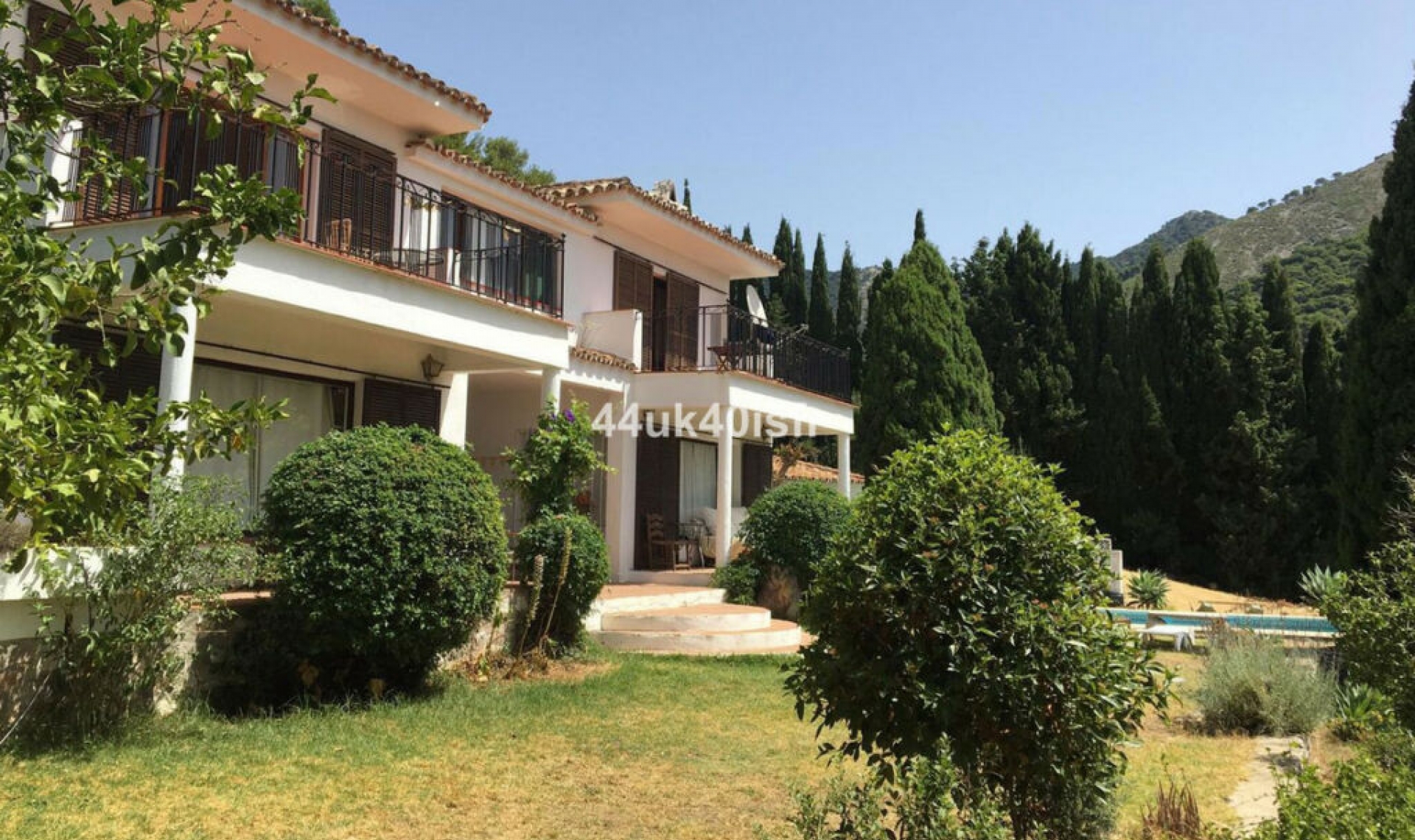 Resale - House -
Mijas