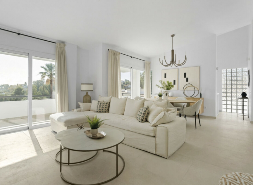 Resale - House -
Mijas