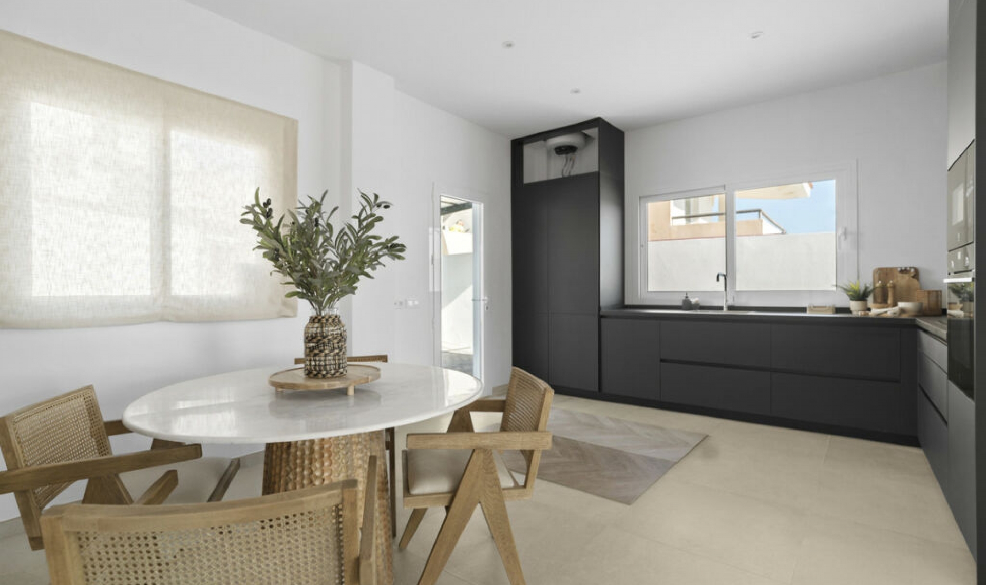 Resale - House -
Mijas