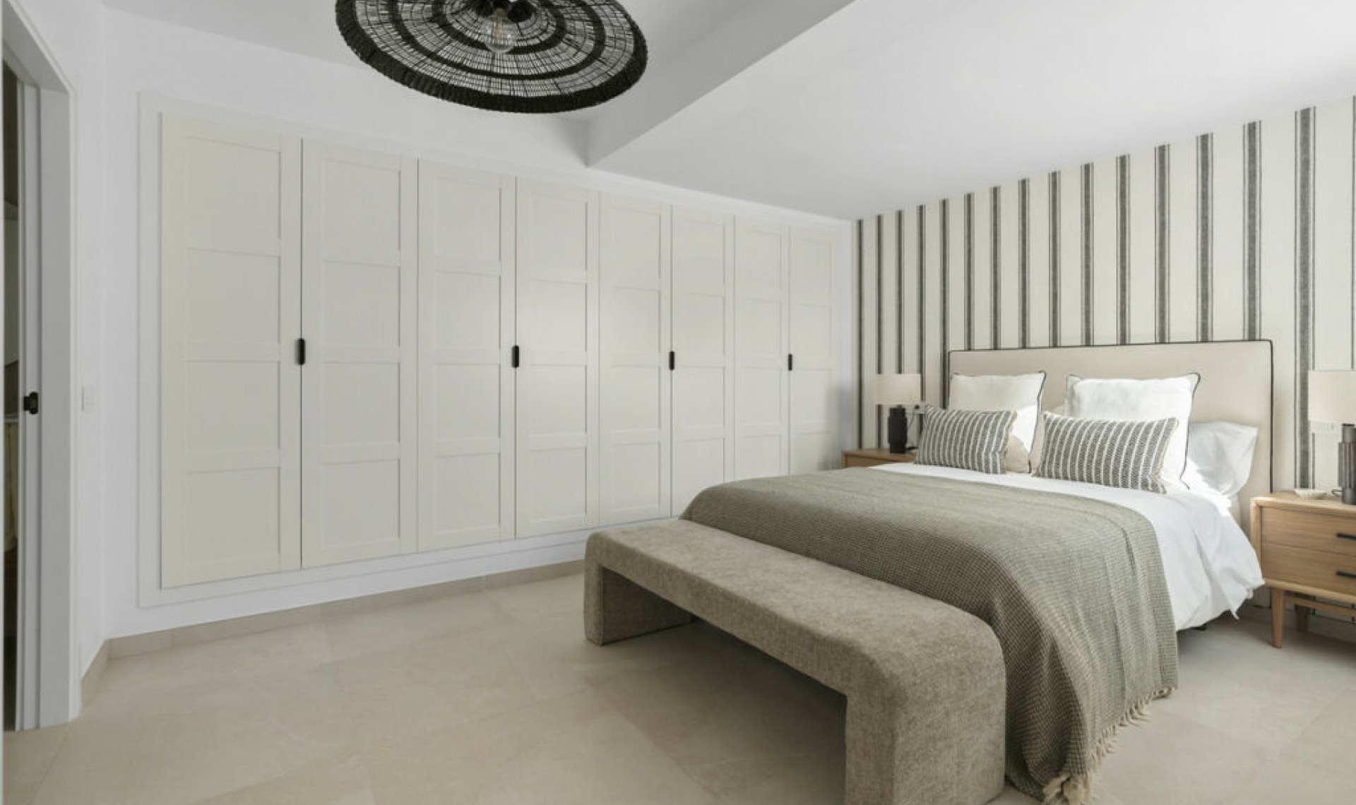 Resale - House -
Mijas