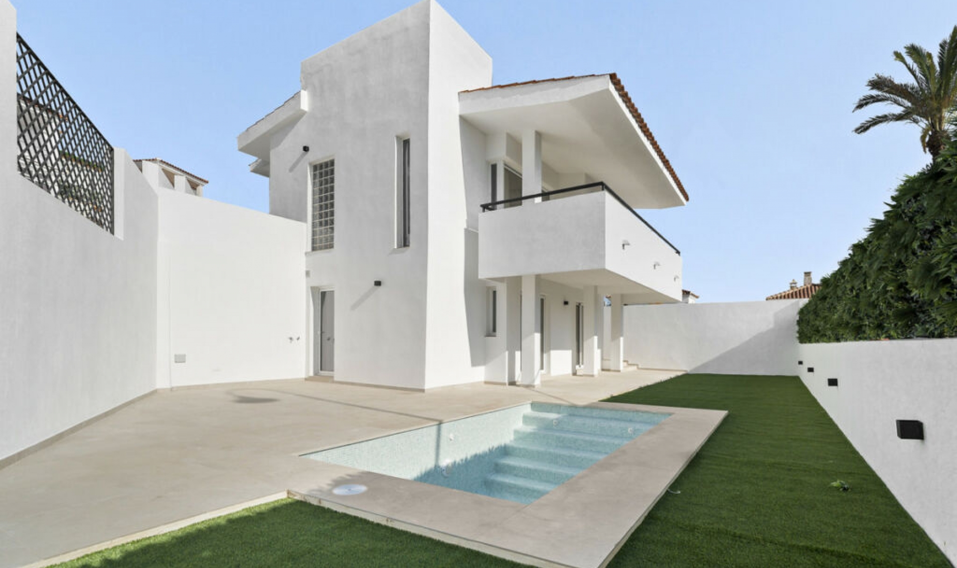 Resale - House -
Mijas