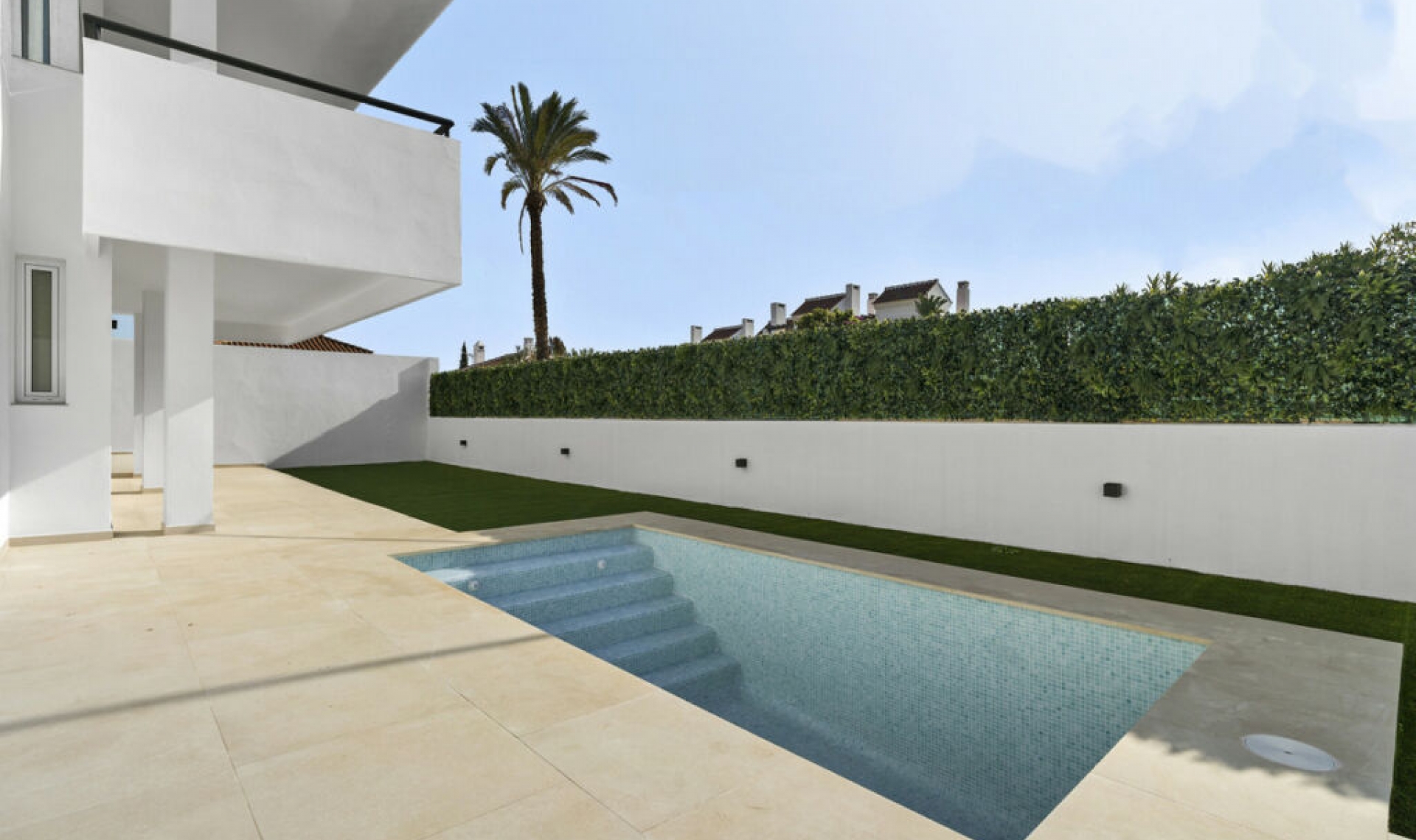 Resale - House -
Mijas