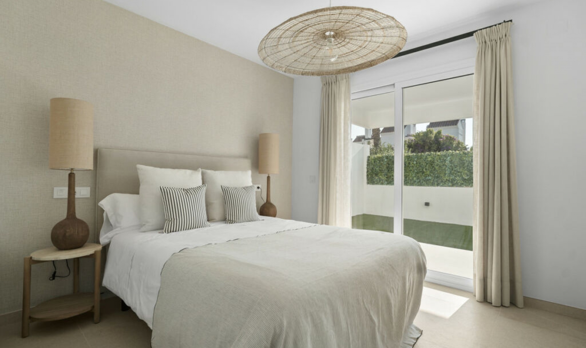 Resale - House -
Mijas