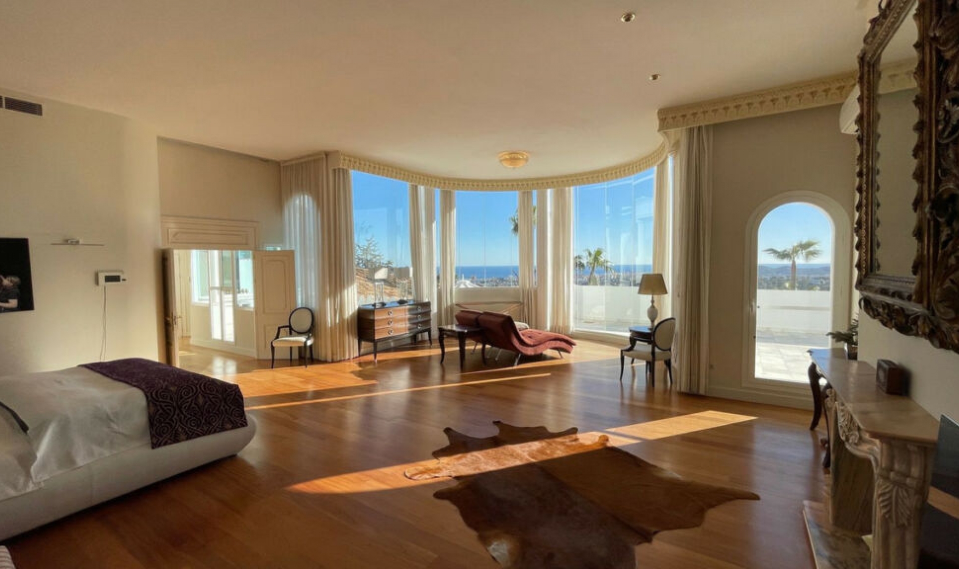 Resale - House -
Mijas