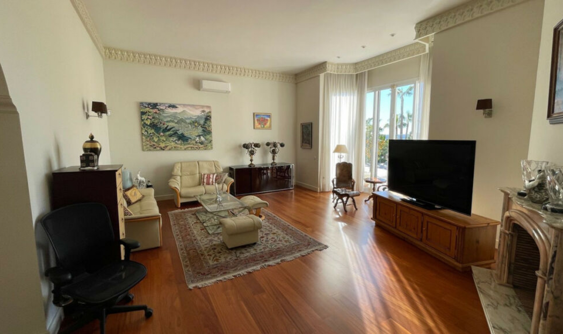 Resale - House -
Mijas