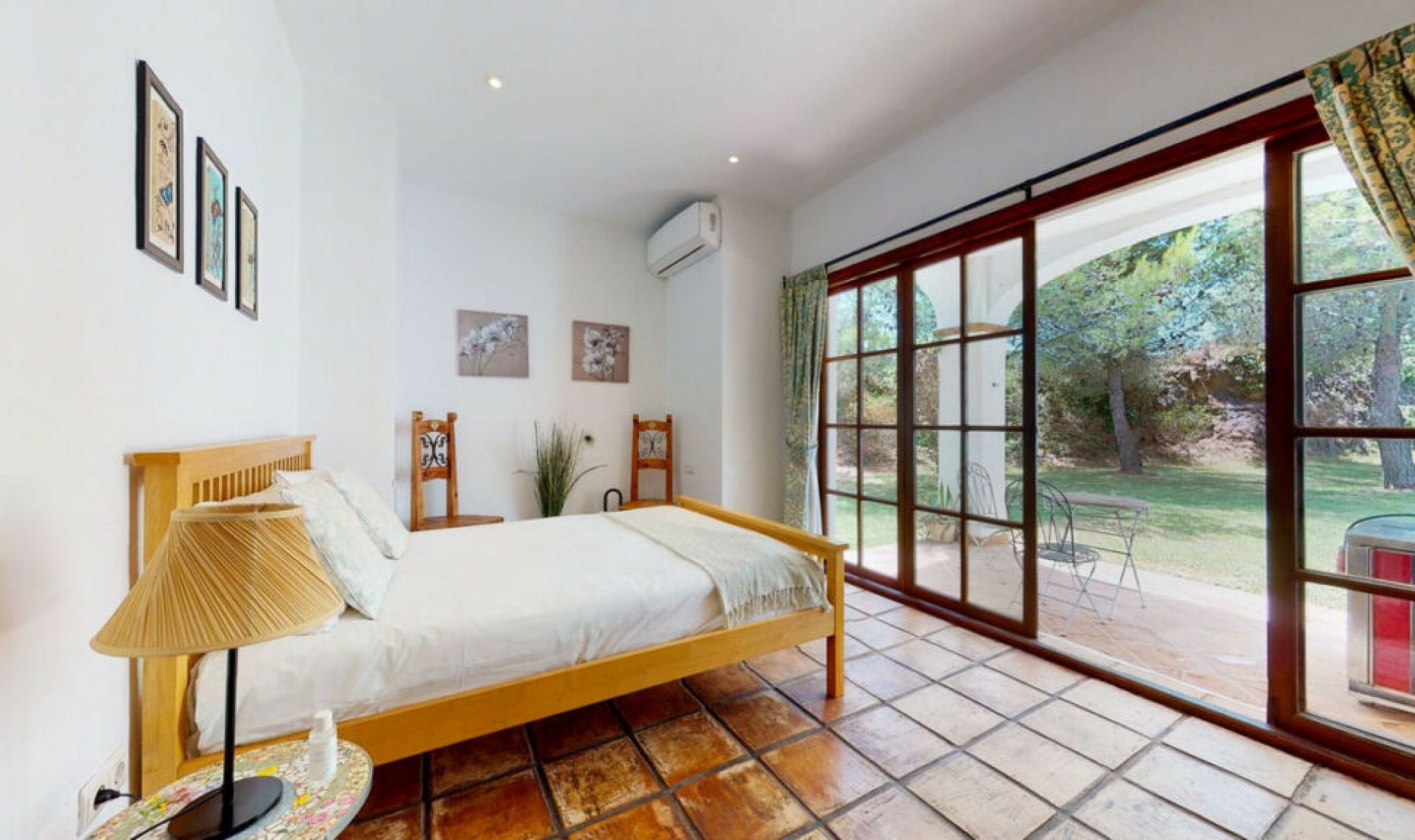 Resale - House -
Mijas