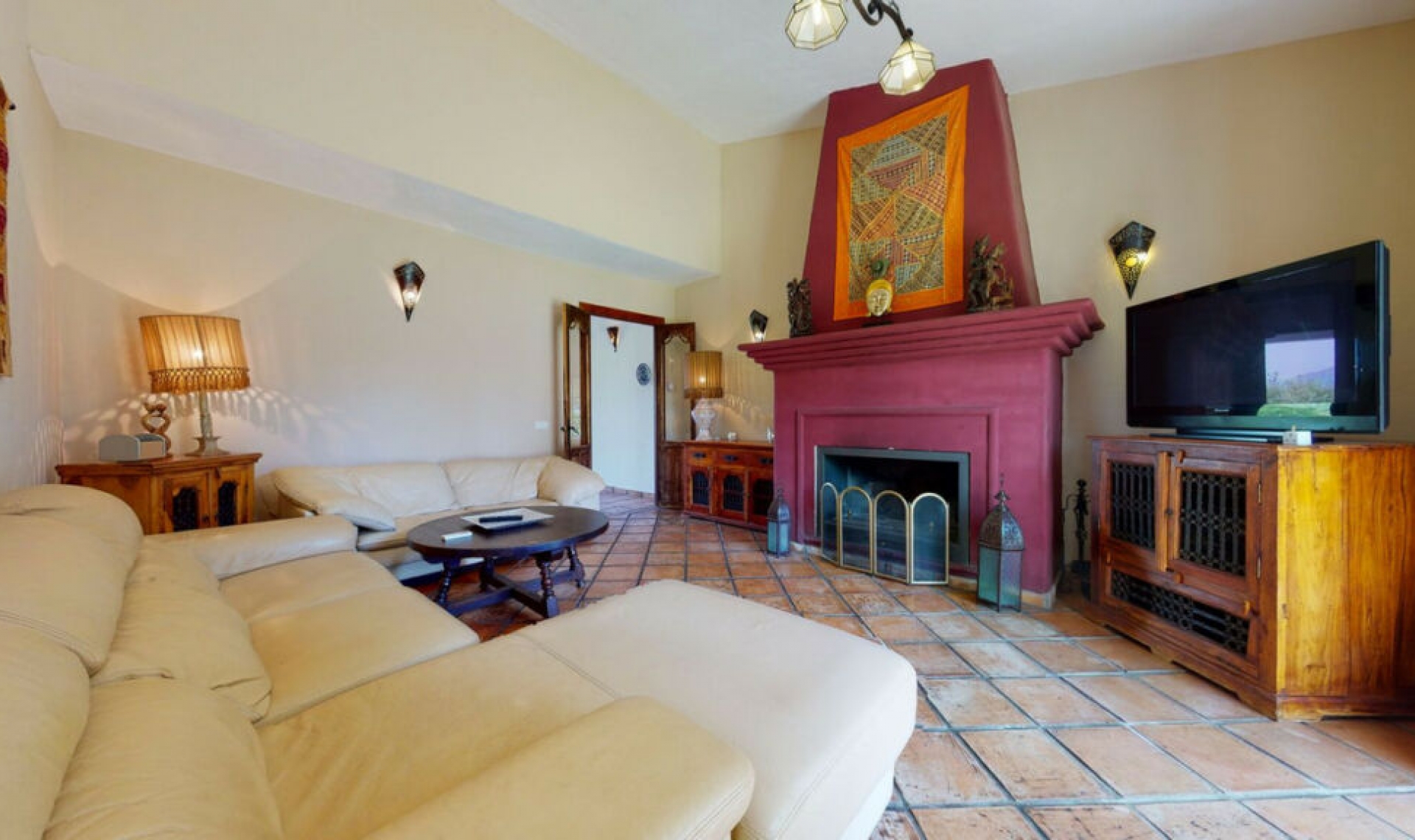 Resale - House -
Mijas