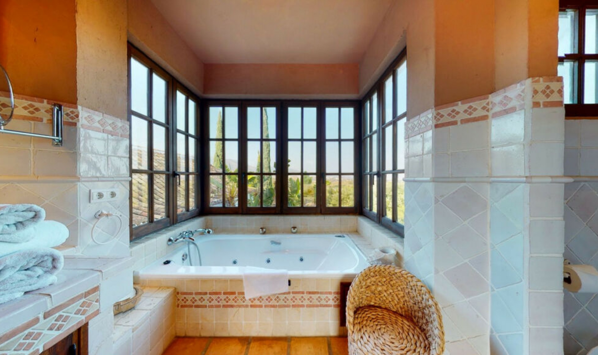 Resale - House -
Mijas