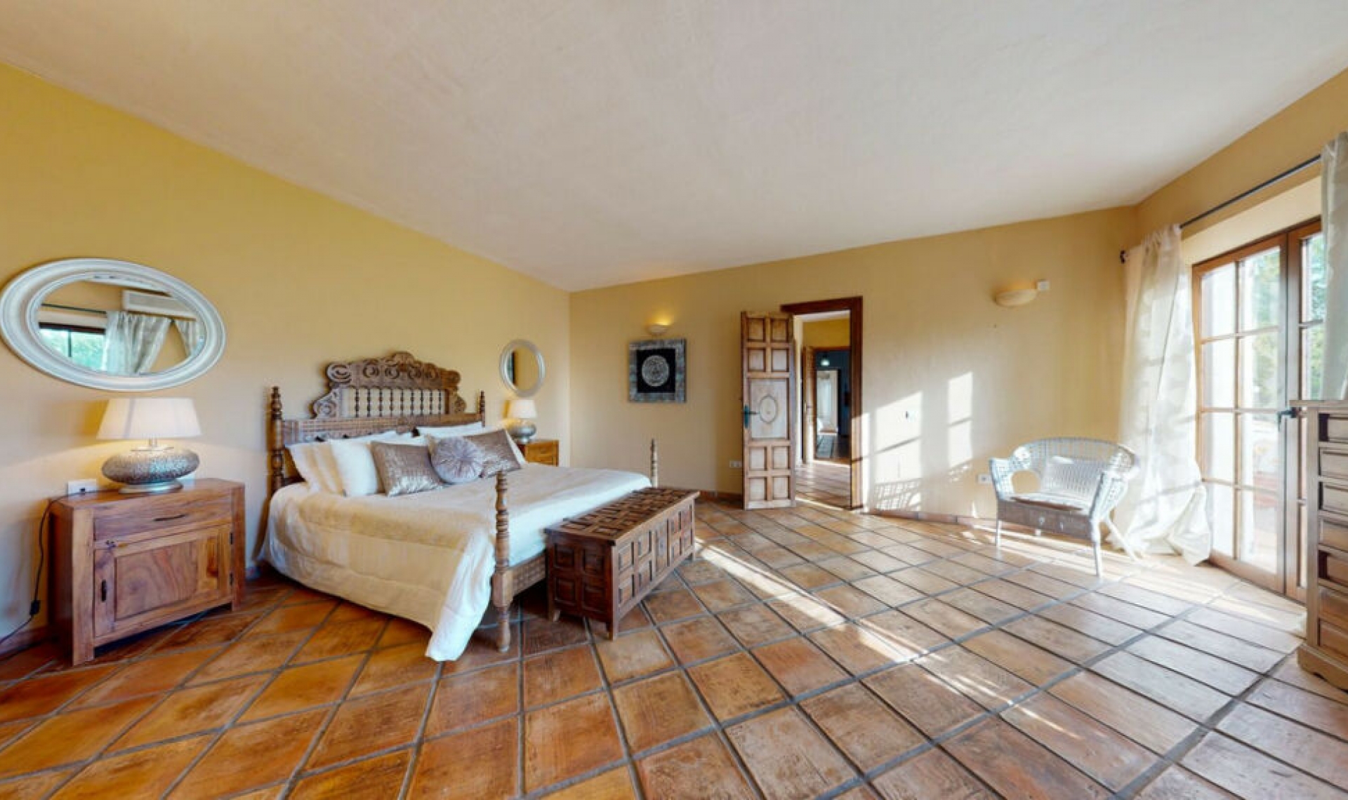 Resale - House -
Mijas