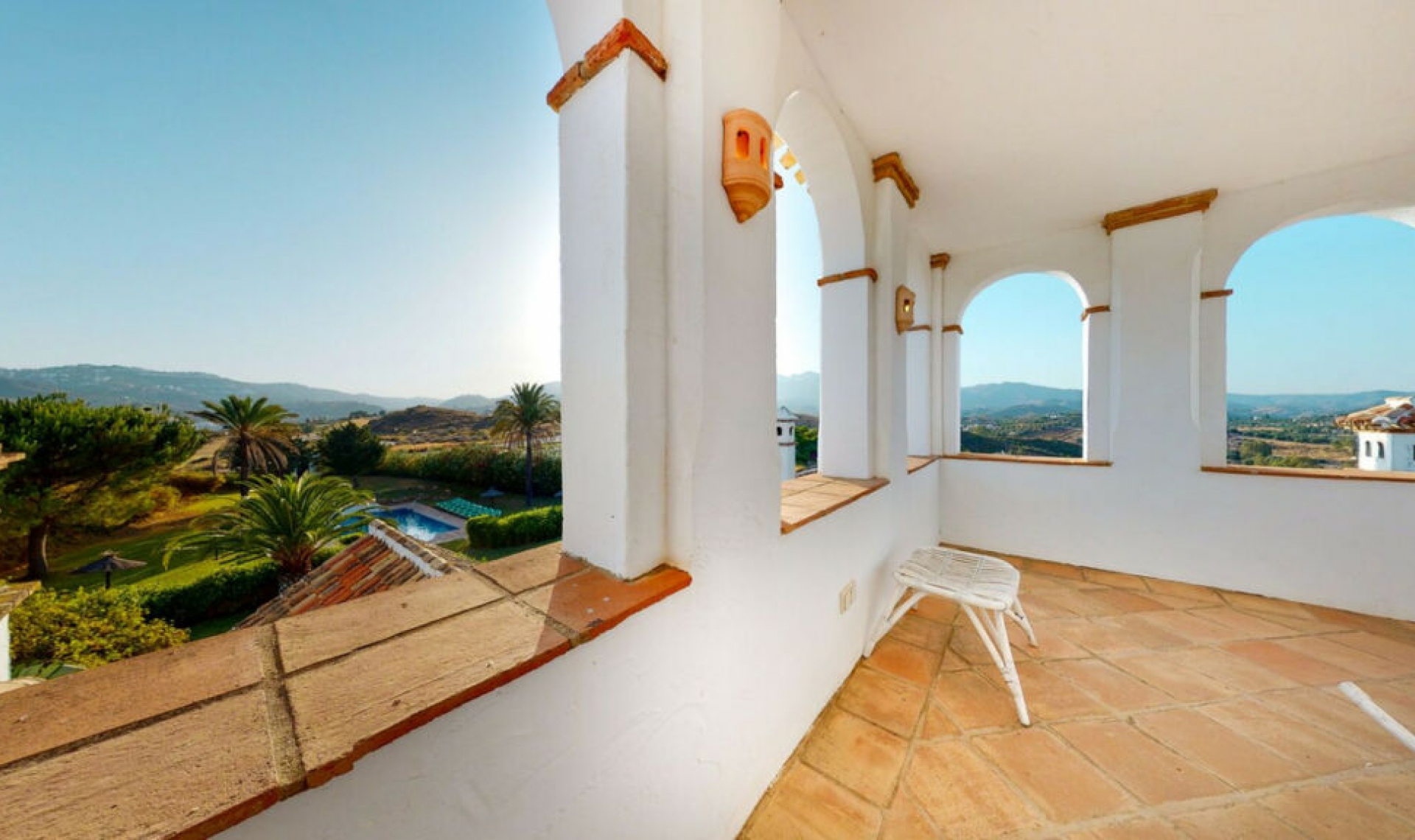 Resale - House -
Mijas