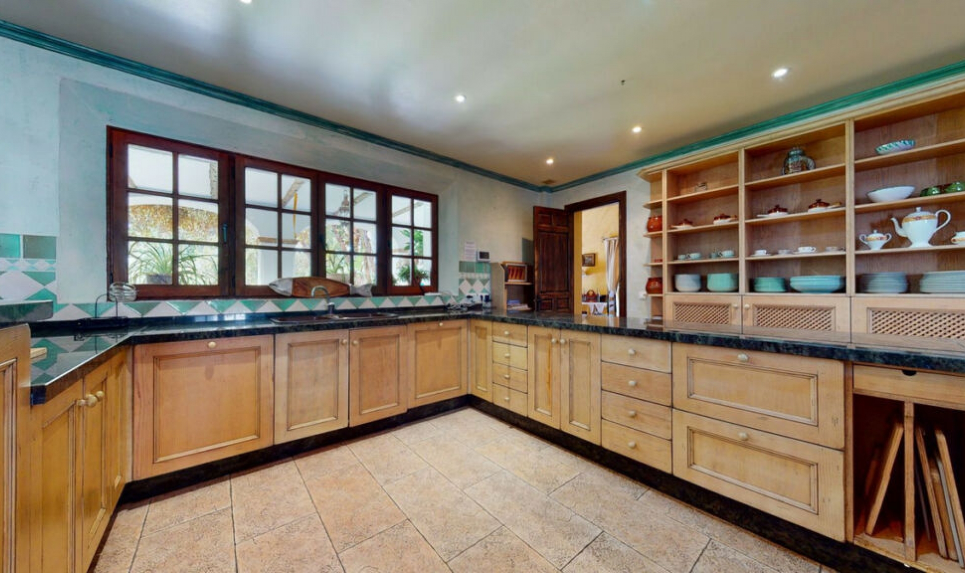 Resale - House -
Mijas