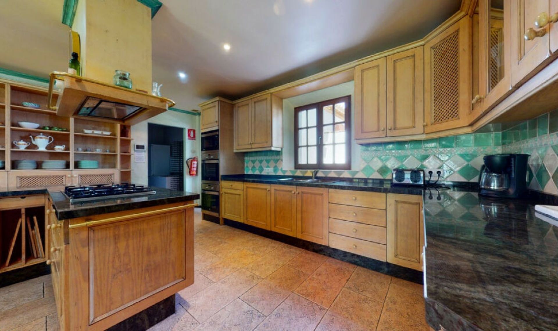 Resale - House -
Mijas