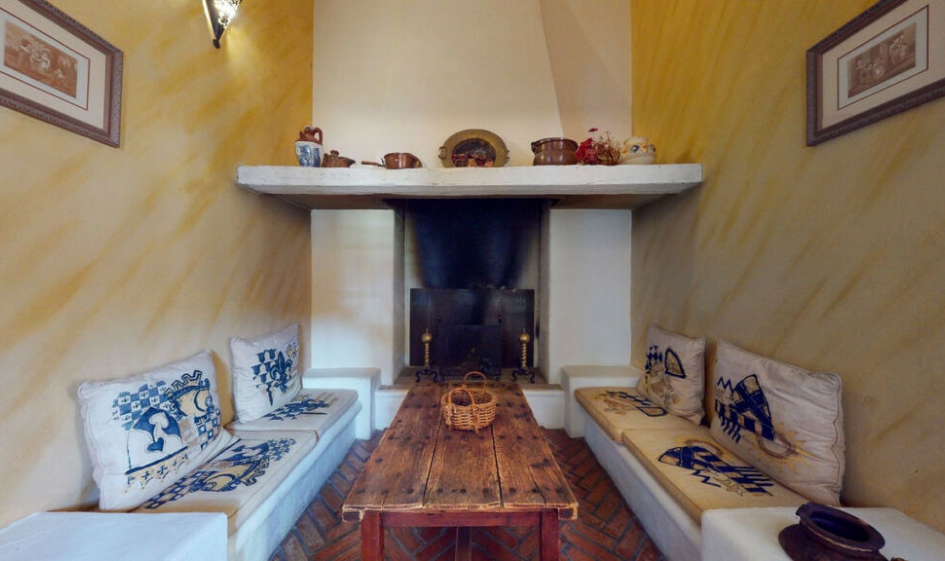 Resale - House -
Mijas