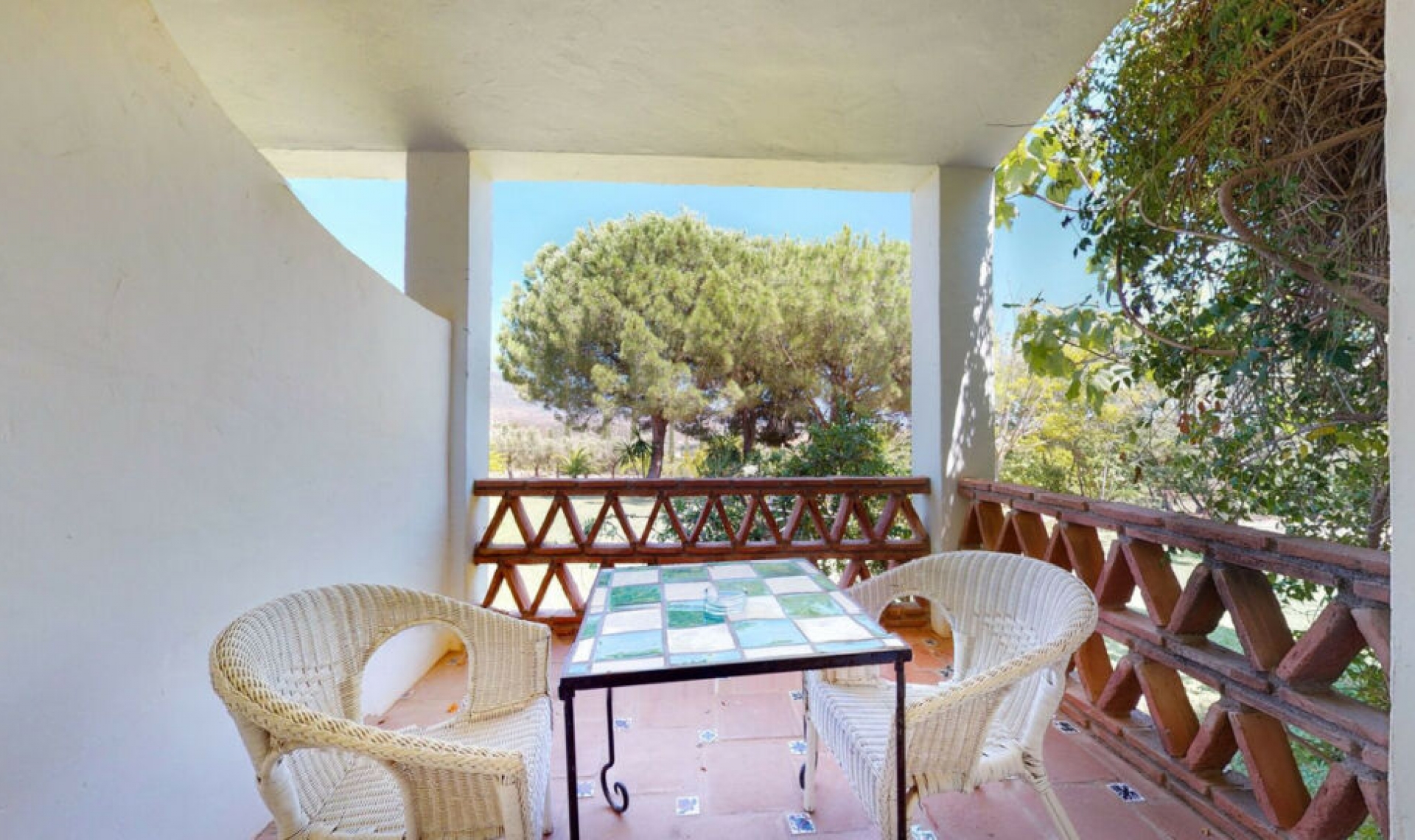 Resale - House -
Mijas