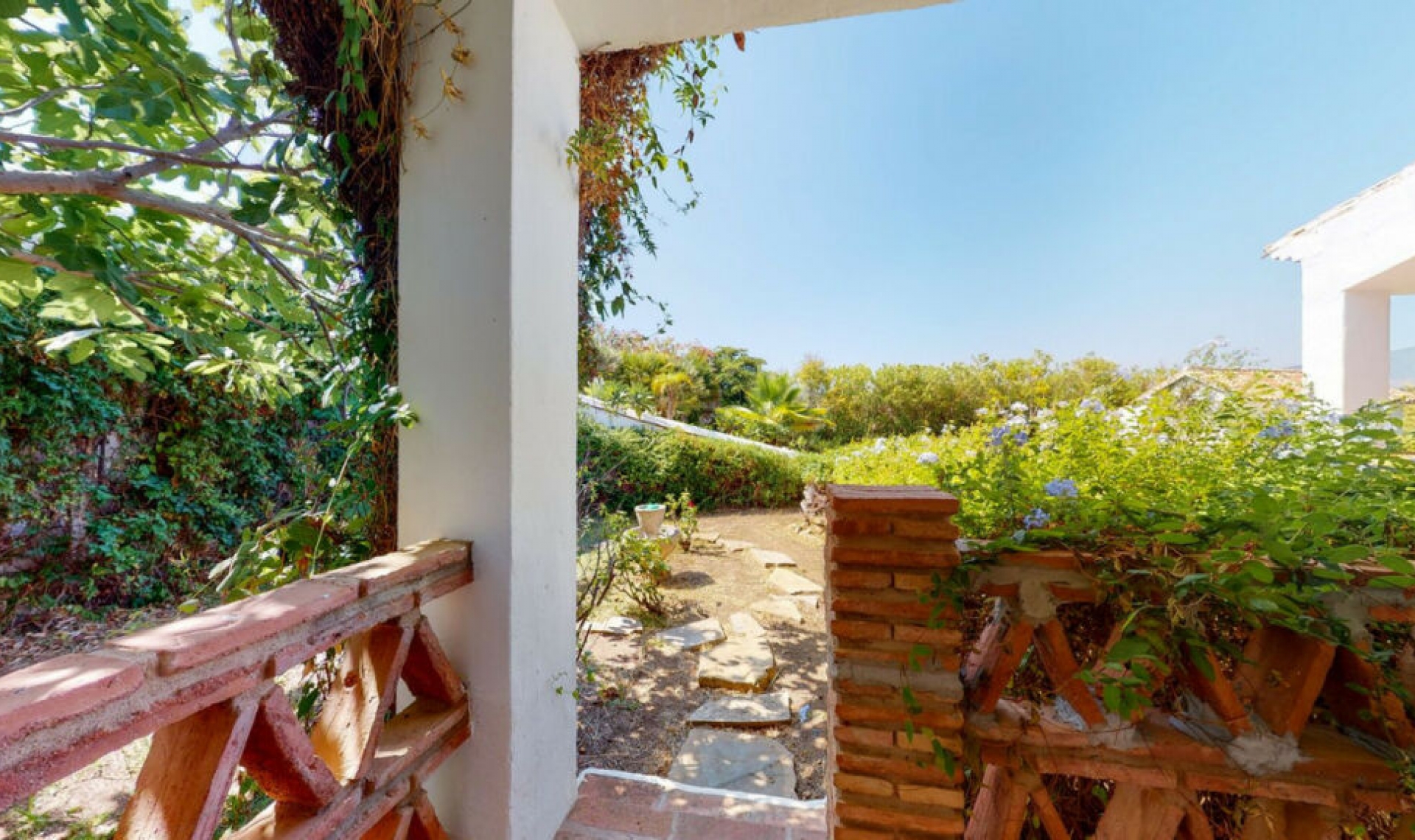 Resale - House -
Mijas