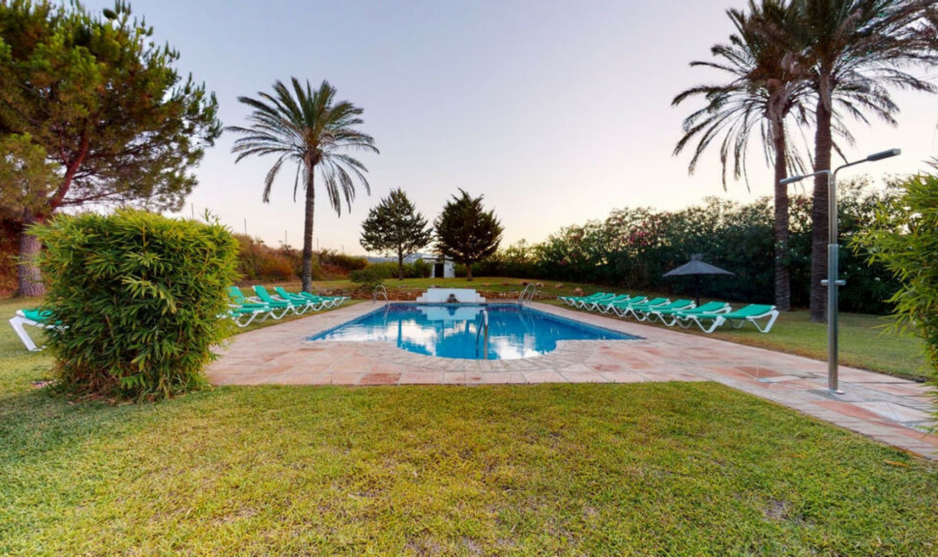 Resale - House -
Mijas