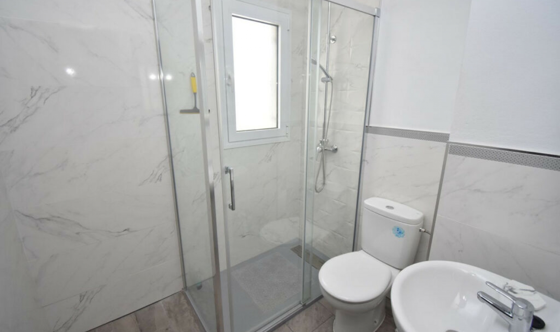 Resale - House -
Mijas