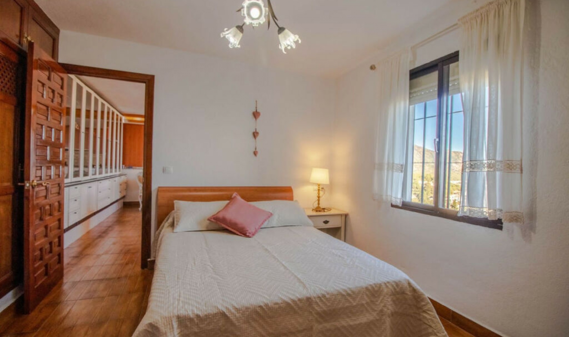 Resale - House -
Mijas