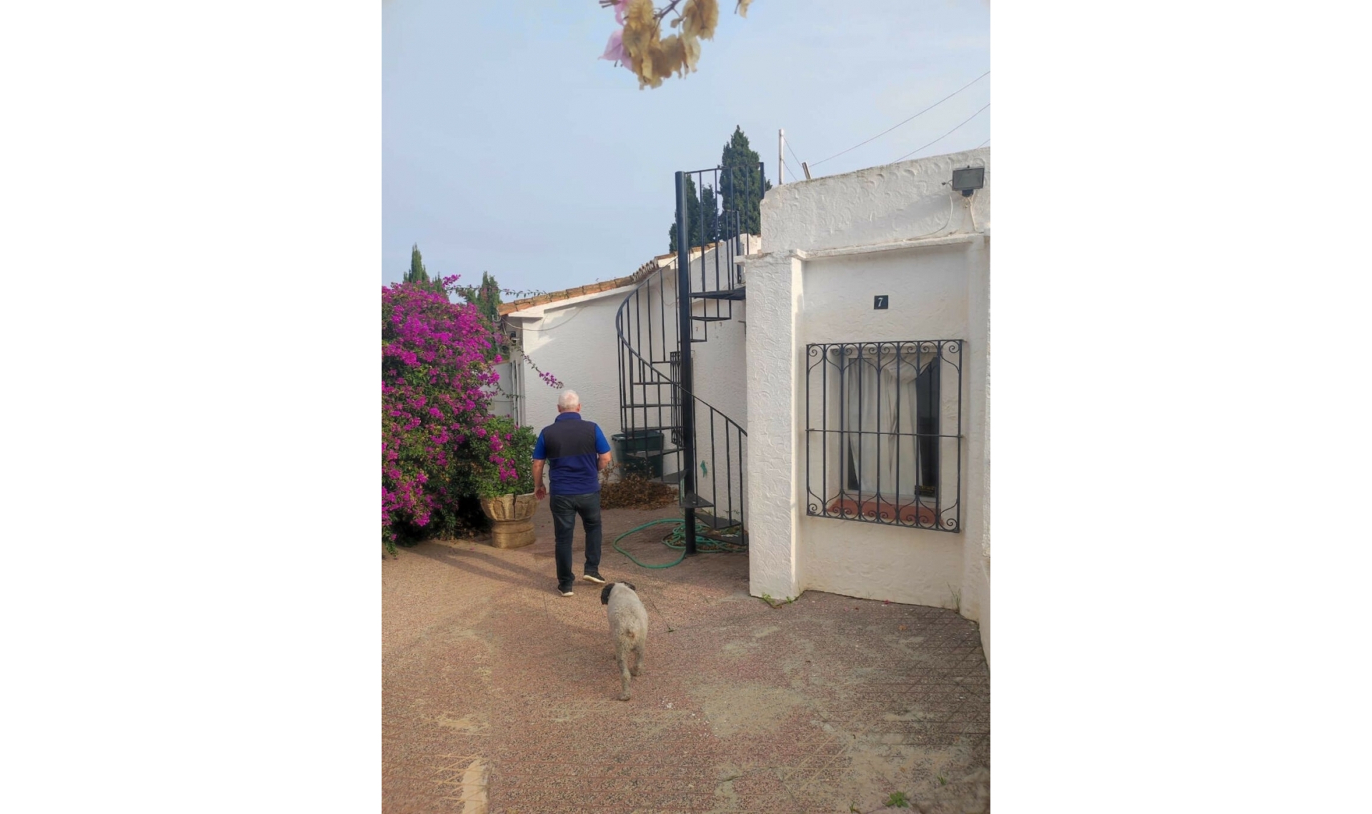 Resale - House -
Mijas