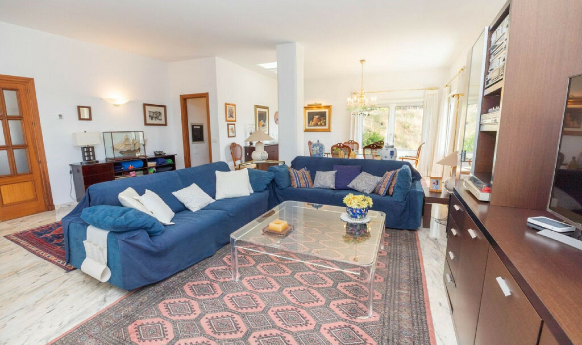 Resale - House -
Mijas