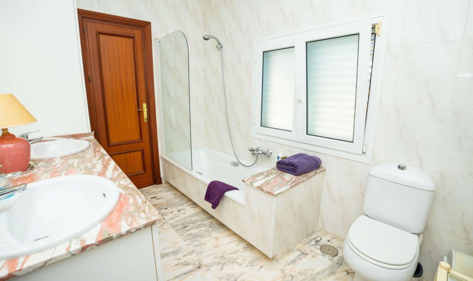 Resale - House -
Mijas