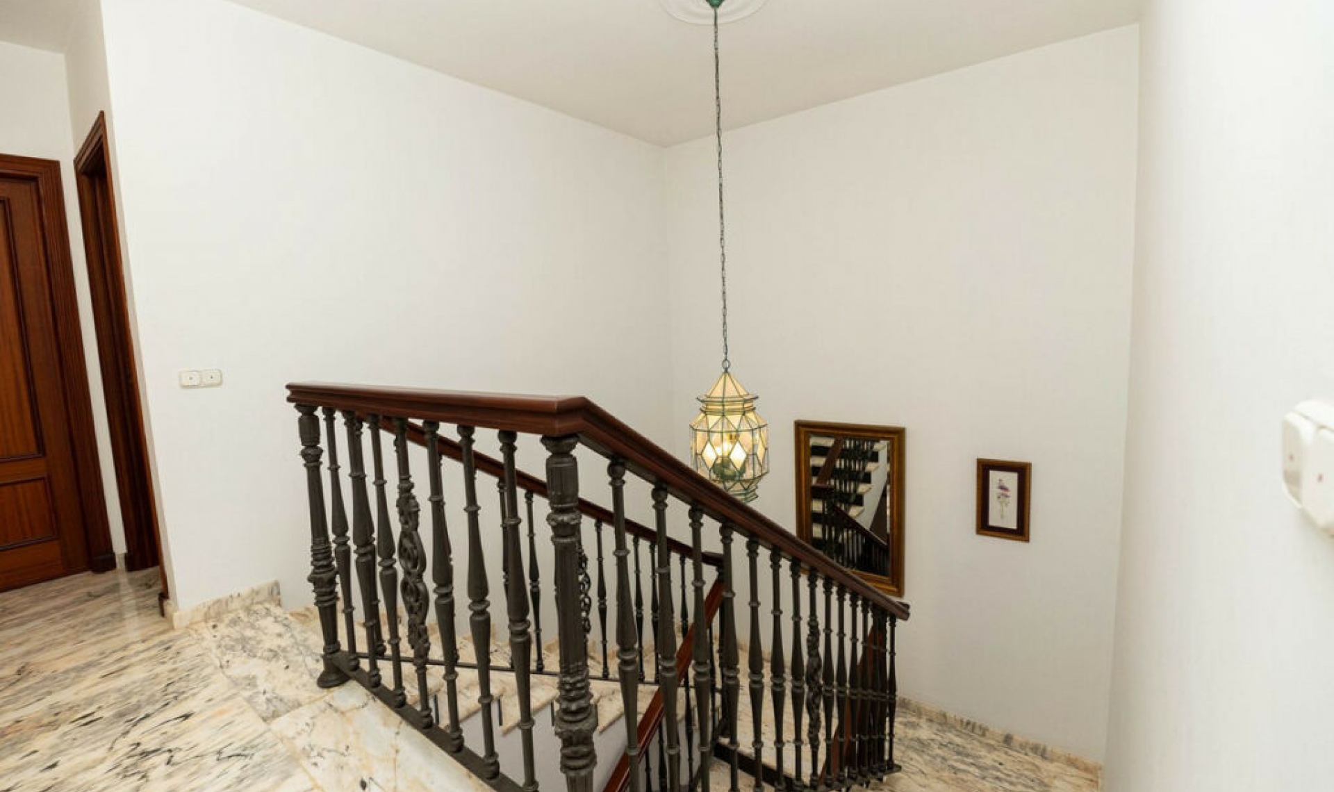 Resale - House -
Mijas