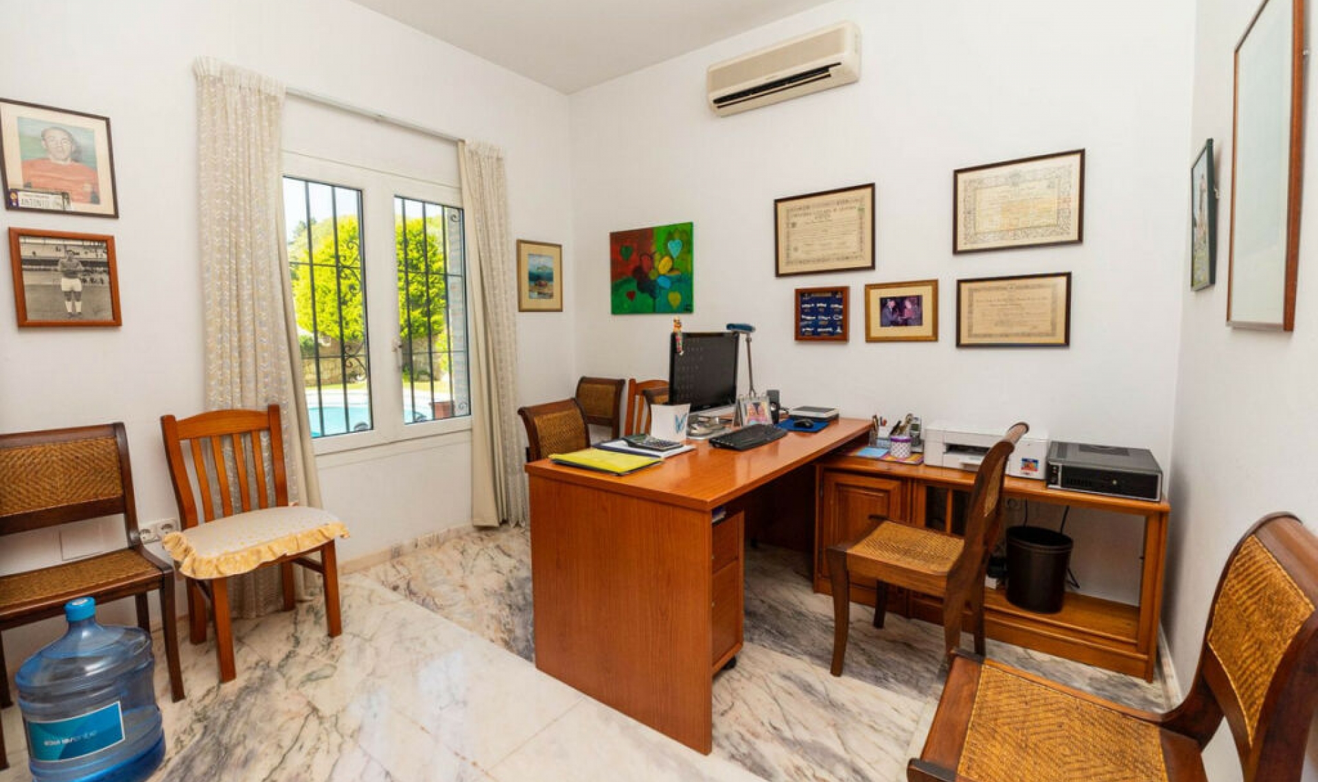 Resale - House -
Mijas