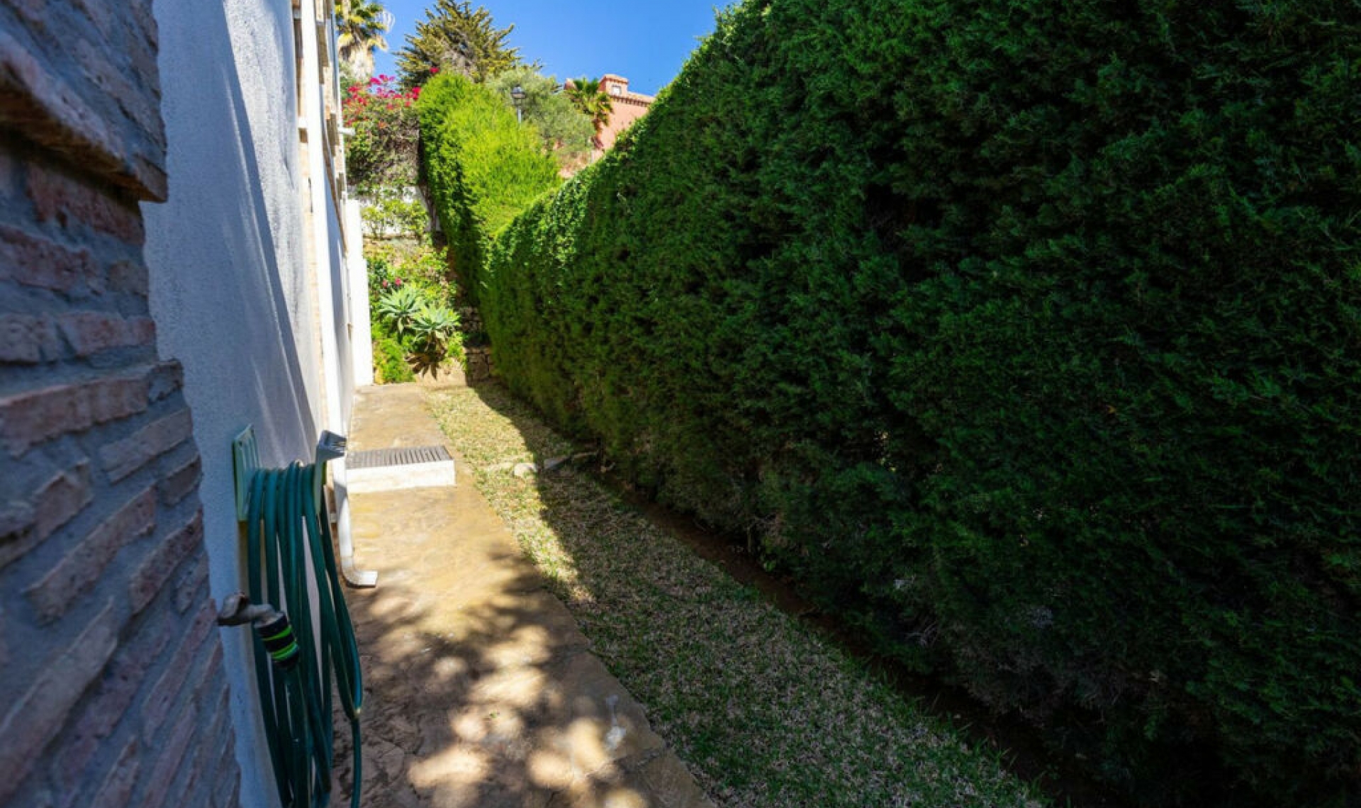 Resale - House -
Mijas