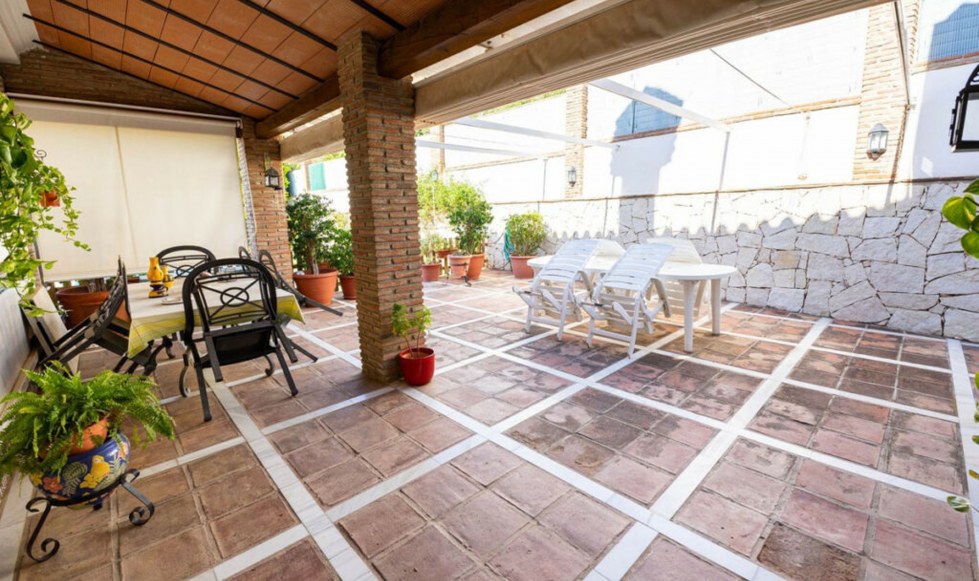 Resale - House -
Mijas