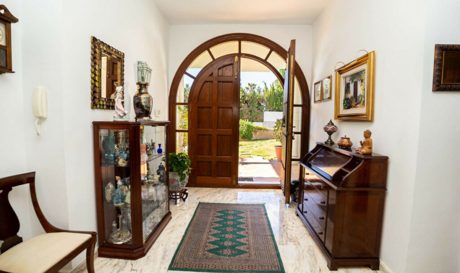 Resale - House -
Mijas