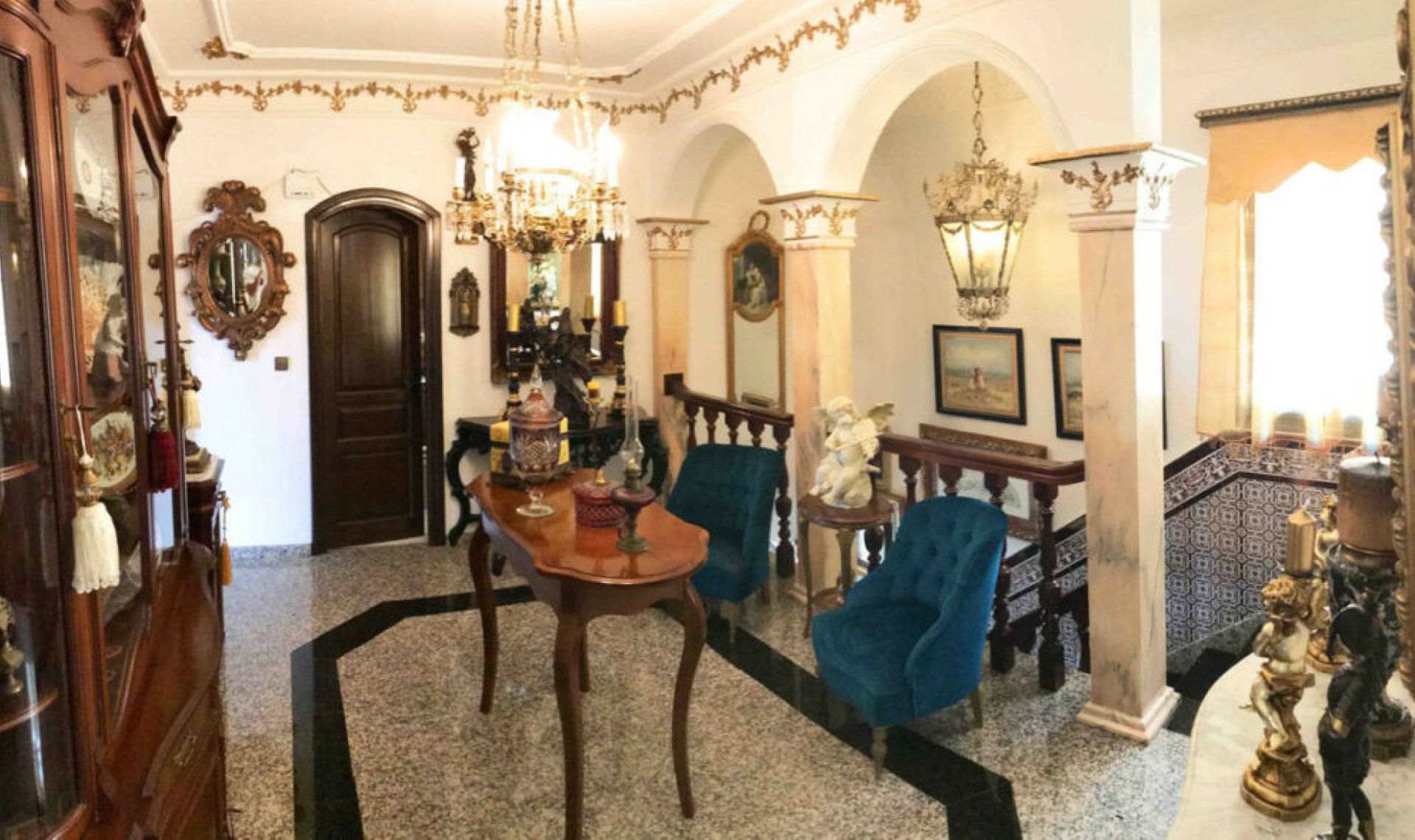 Resale - House -
Mijas