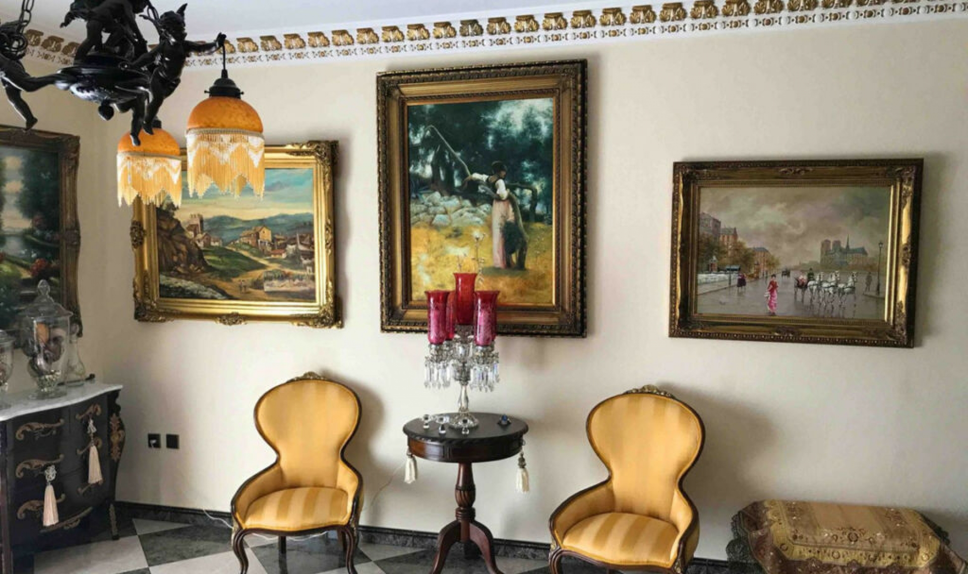 Resale - House -
Mijas