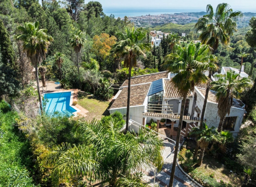 Resale - House -
Mijas