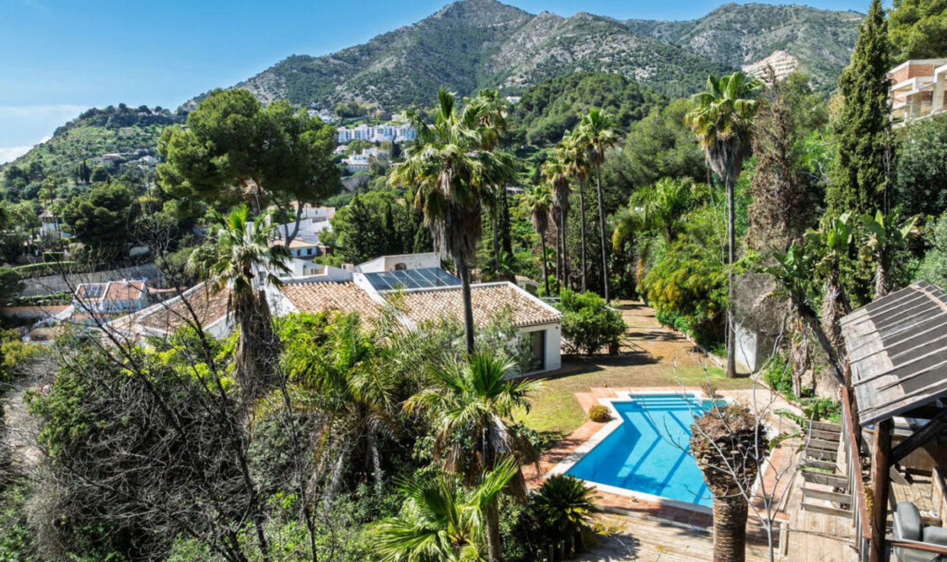 Resale - House -
Mijas