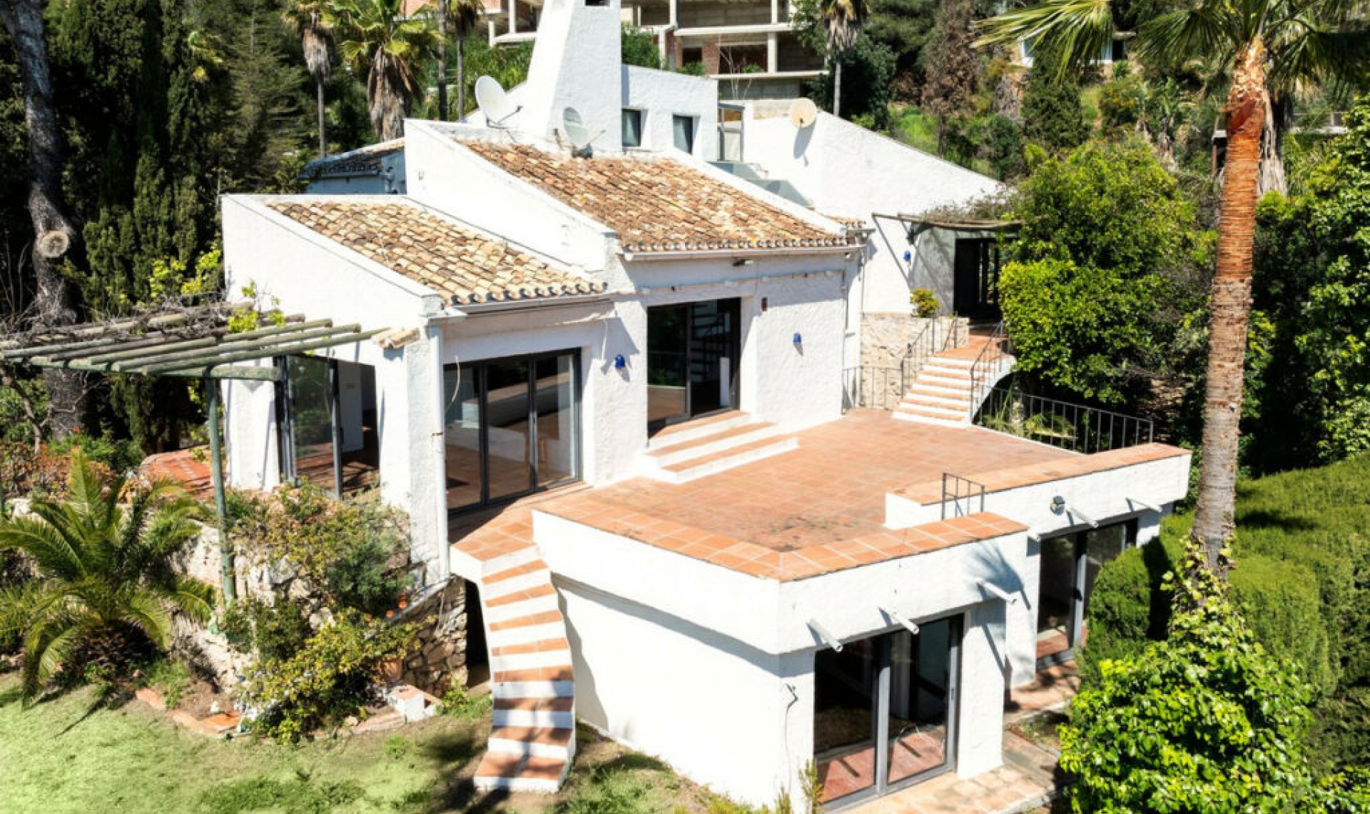 Resale - House -
Mijas