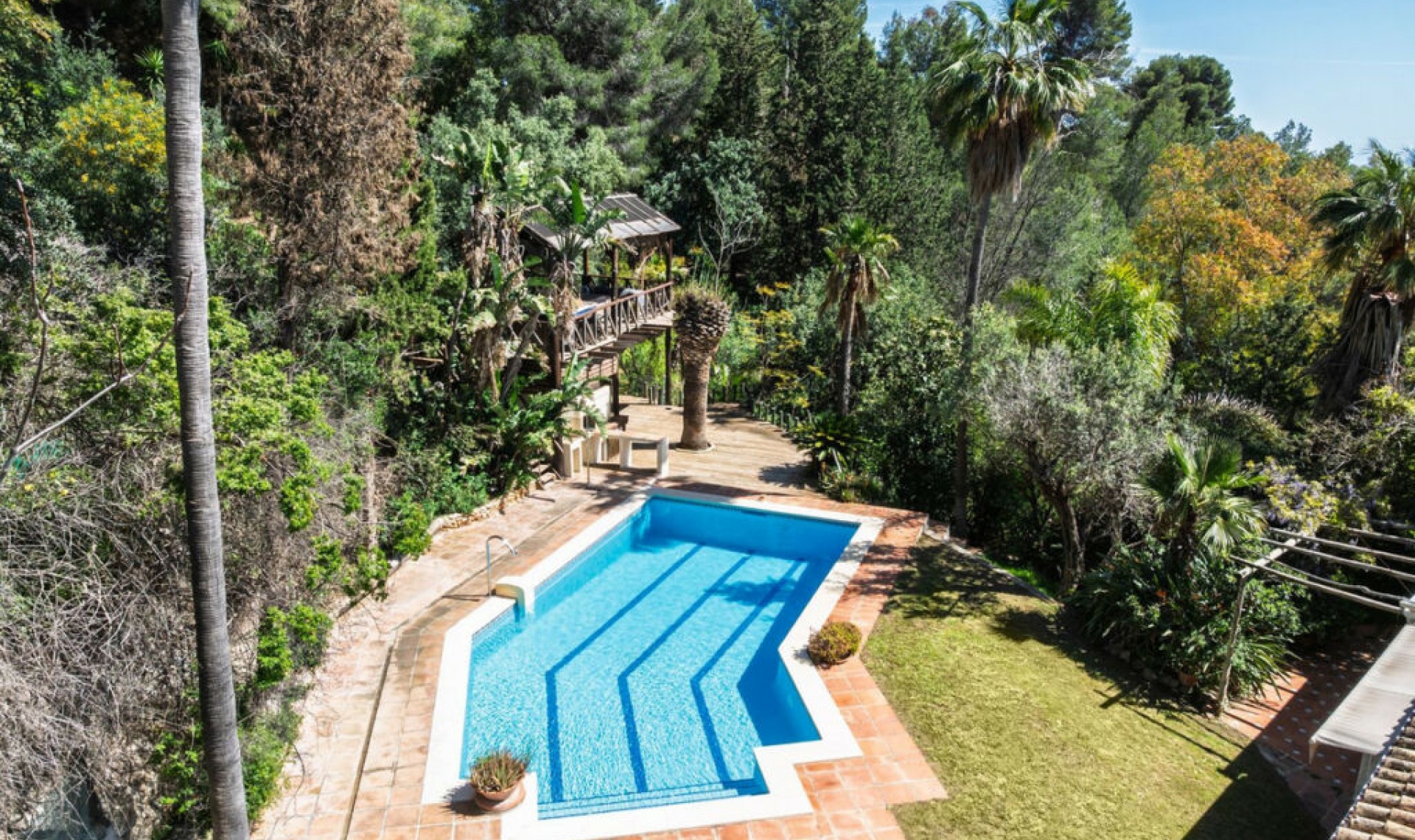 Resale - House -
Mijas