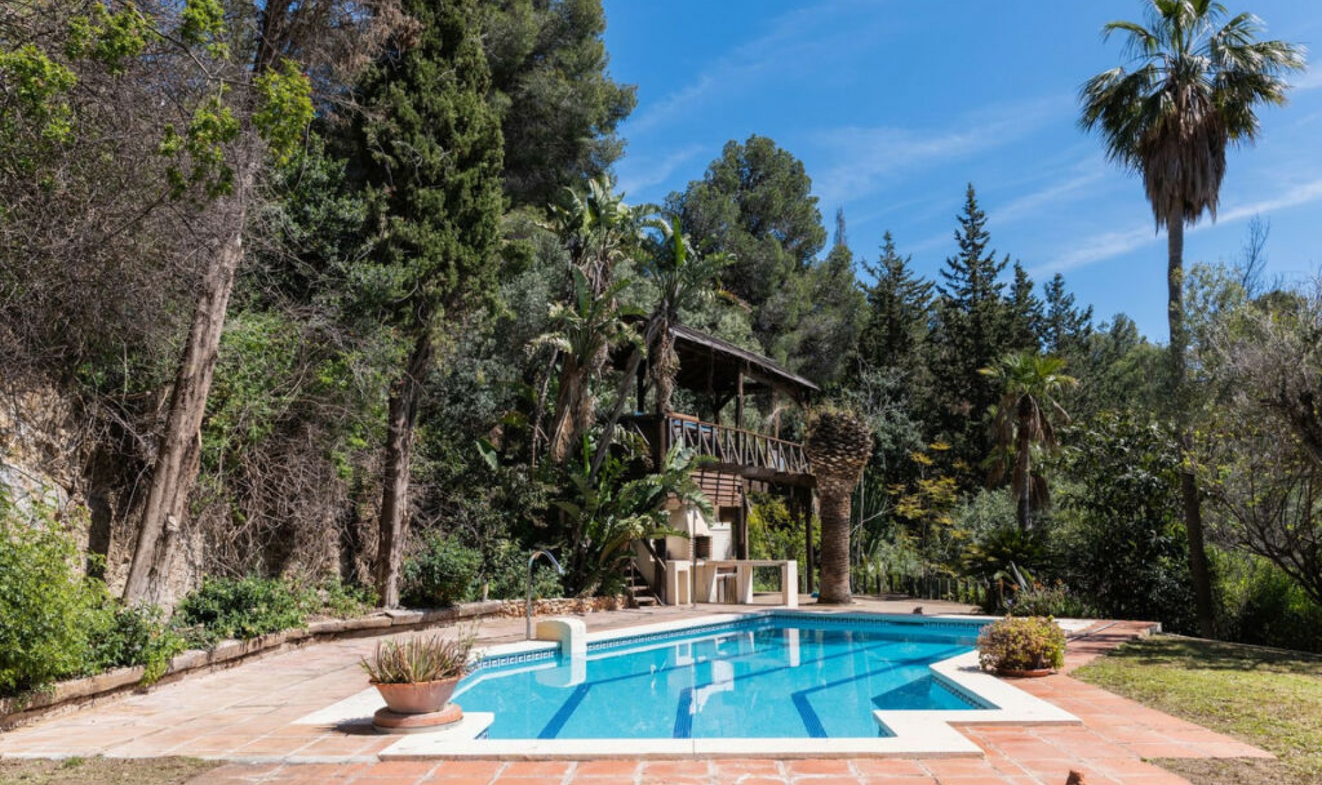 Resale - House -
Mijas