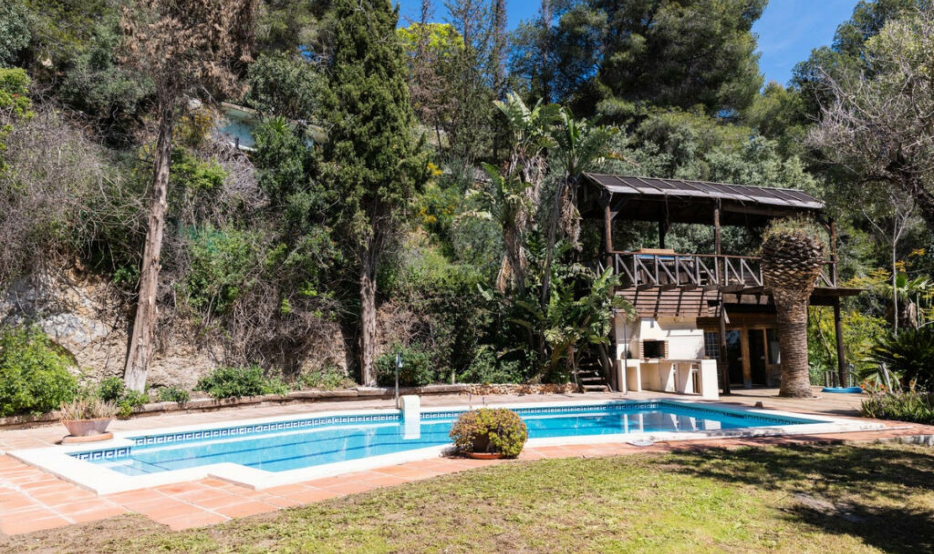Resale - House -
Mijas
