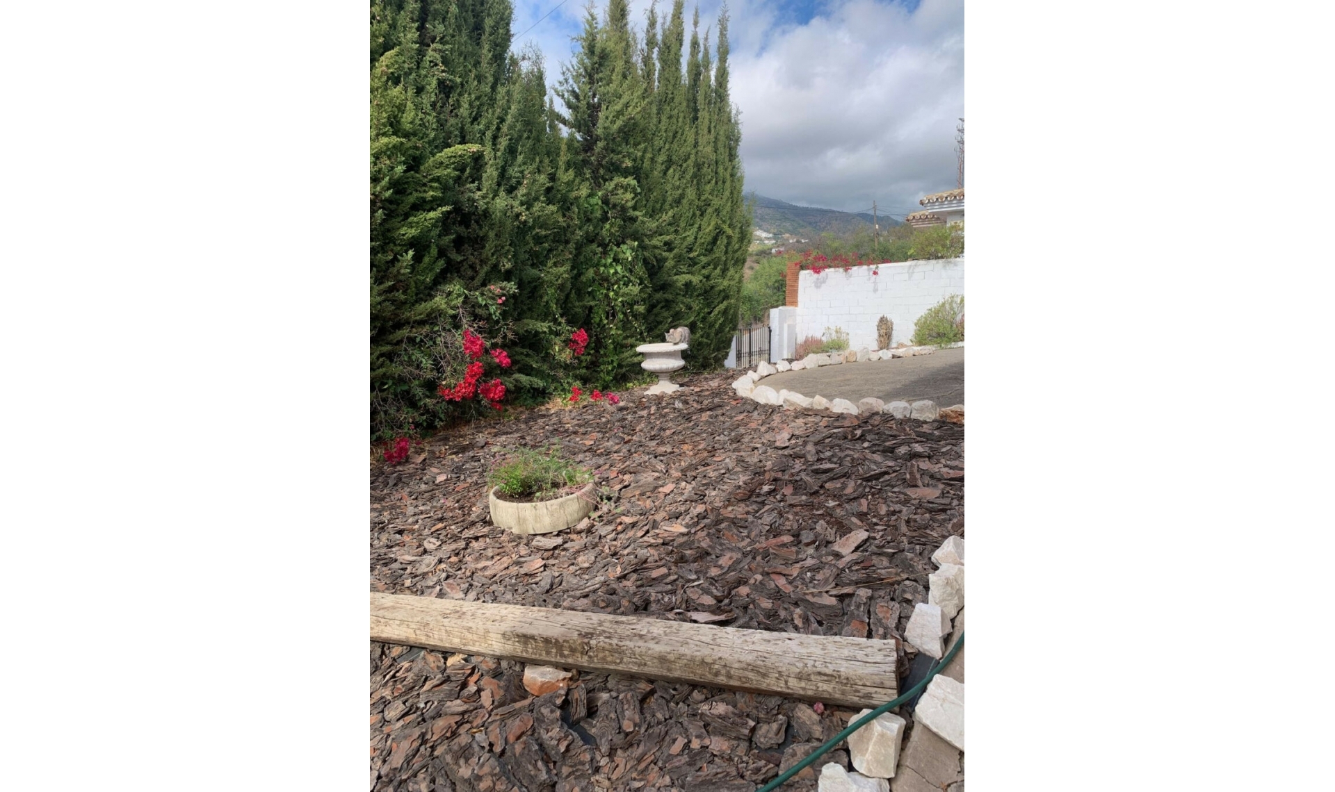 Resale - House -
Mijas