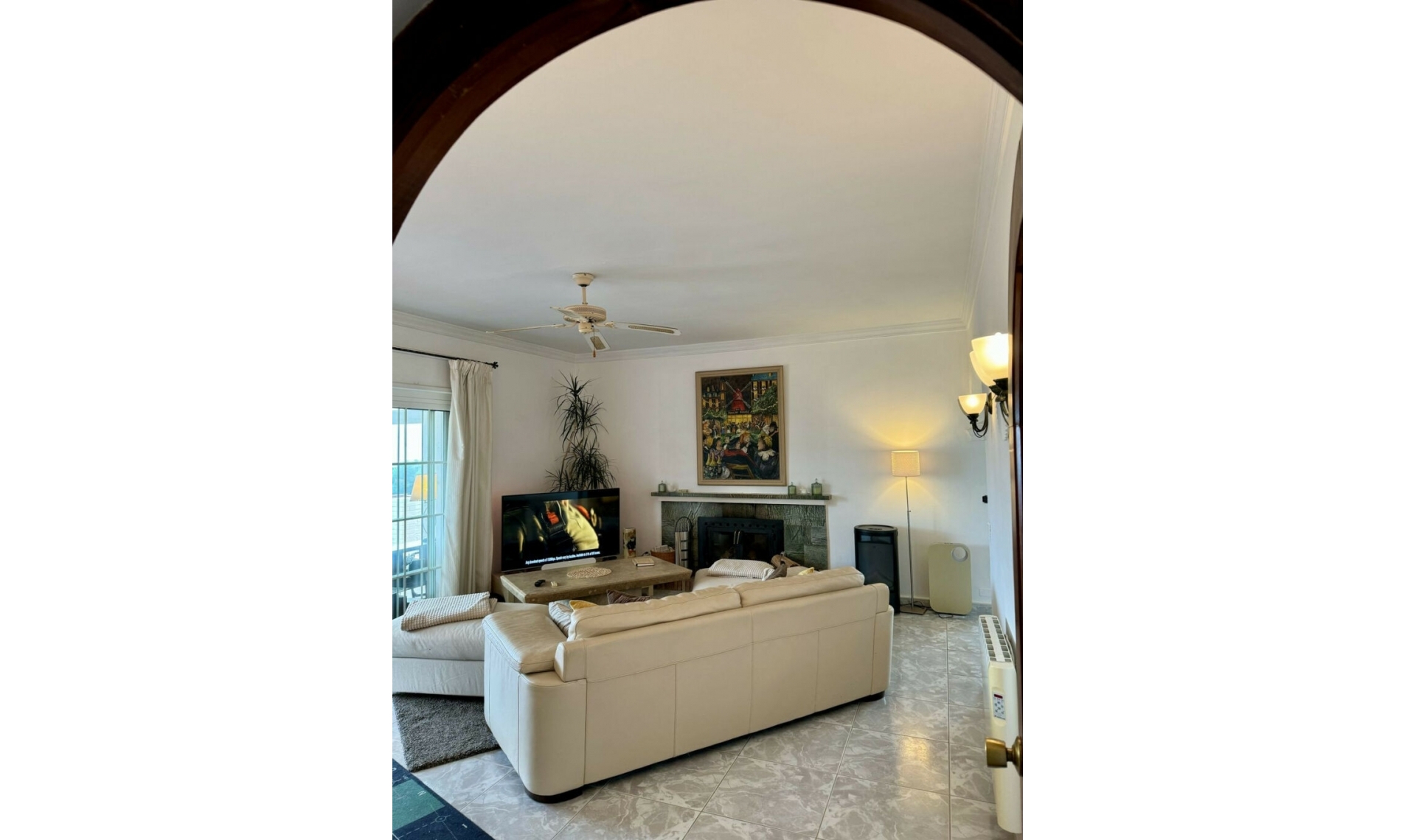 Resale - House -
Mijas