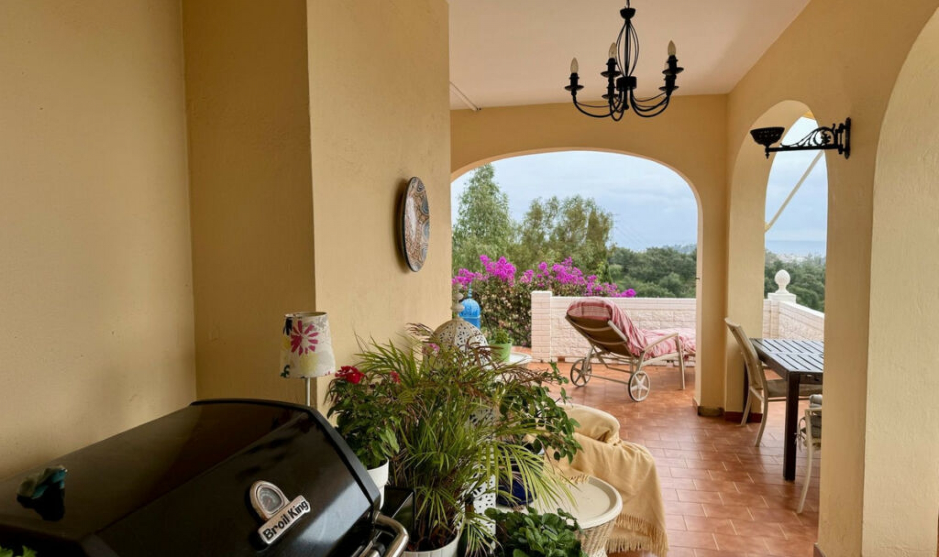 Resale - House -
Mijas