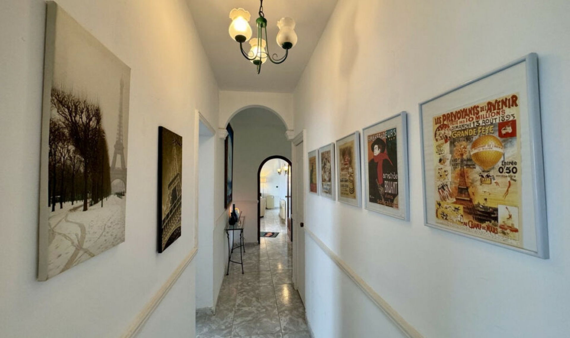 Resale - House -
Mijas