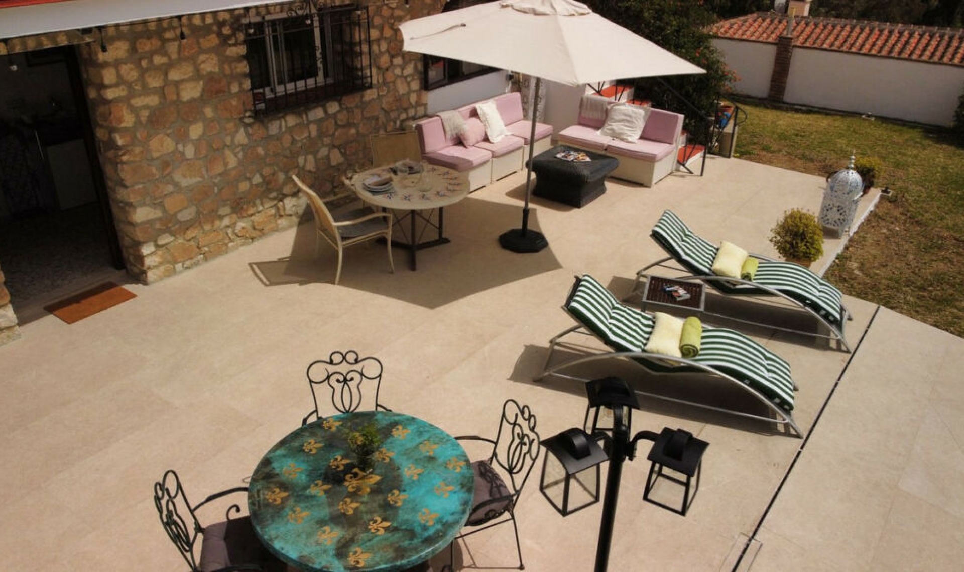 Resale - House -
Mijas