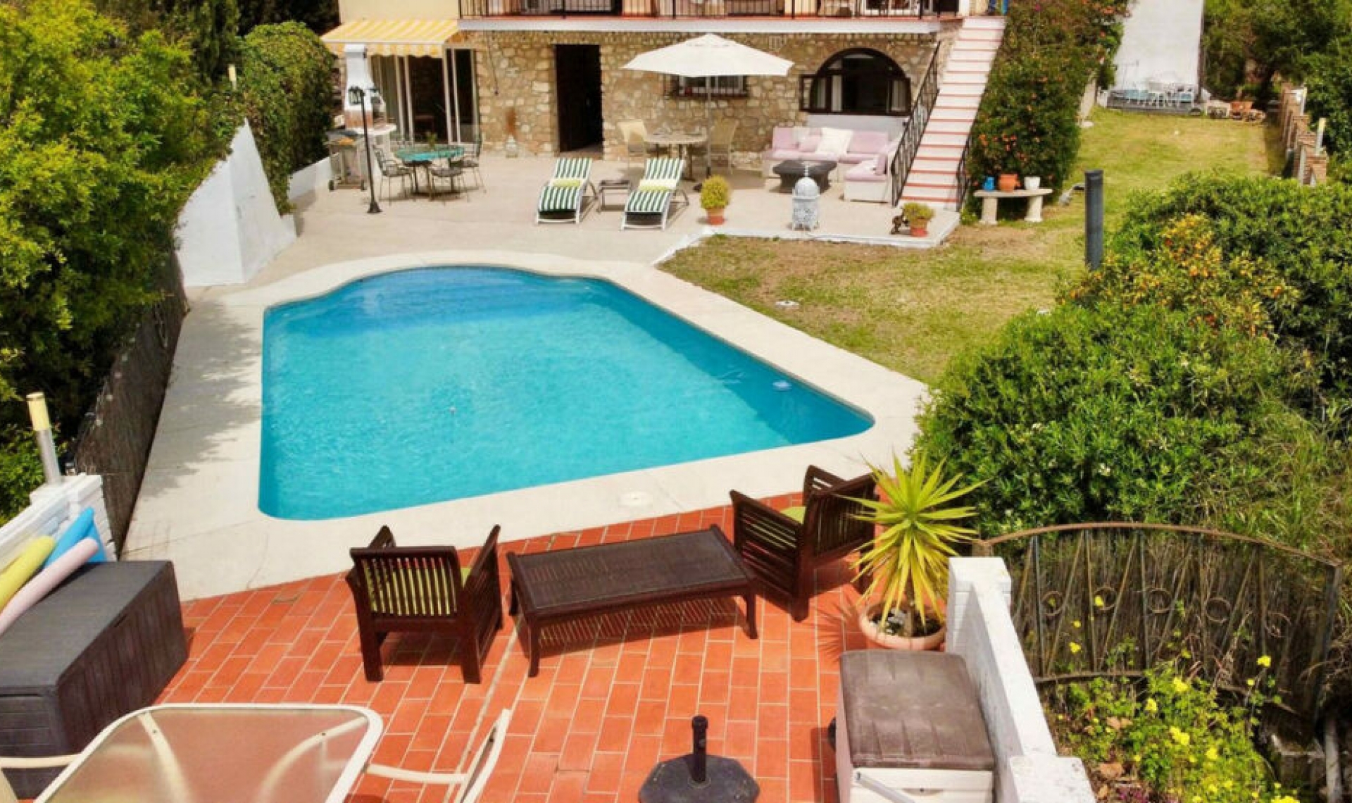 Resale - House -
Mijas
