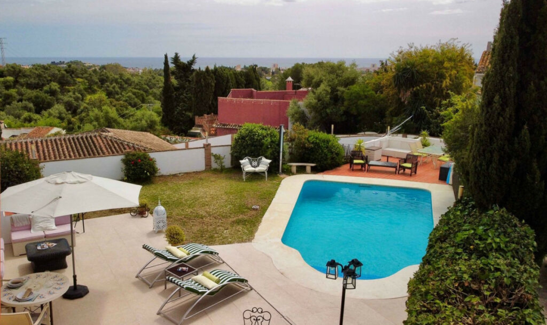 Resale - House -
Mijas