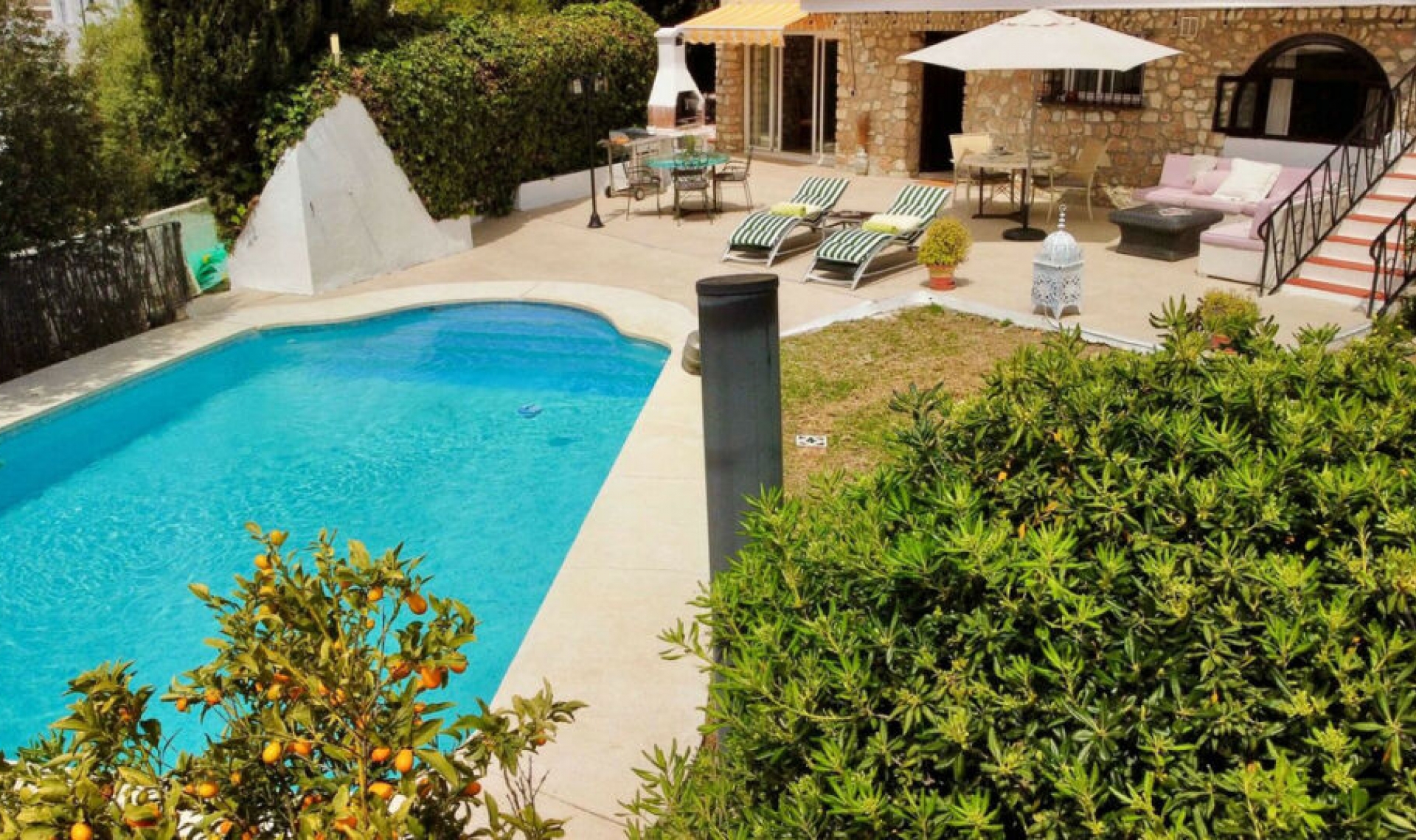 Resale - House -
Mijas