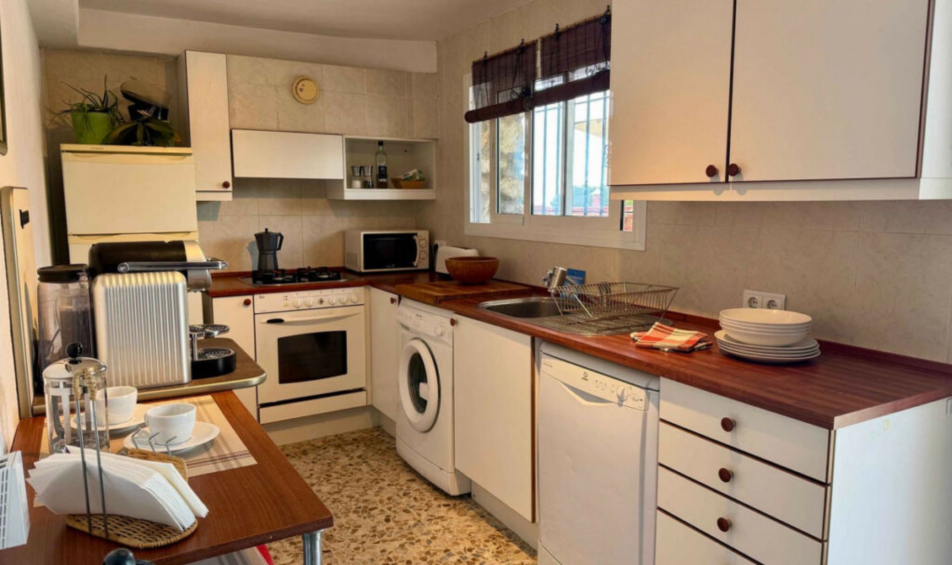 Resale - House -
Mijas