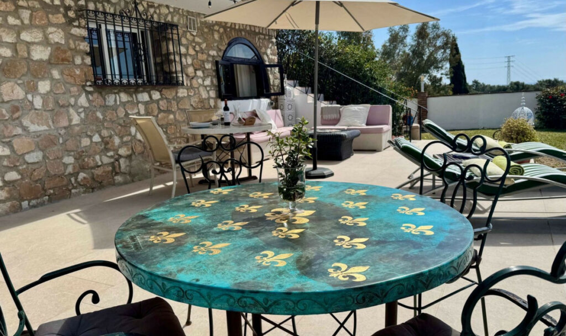 Resale - House -
Mijas