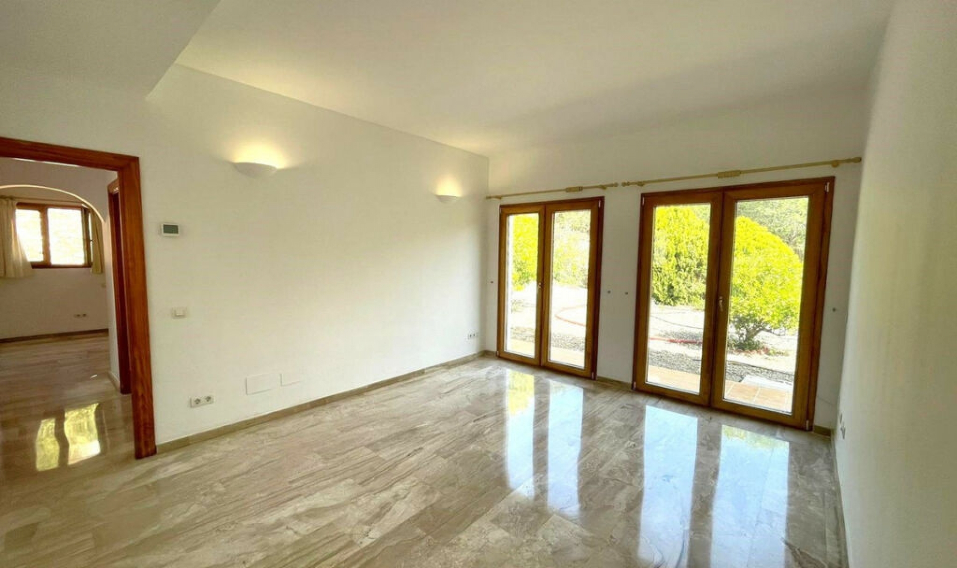 Resale - House -
Mijas
