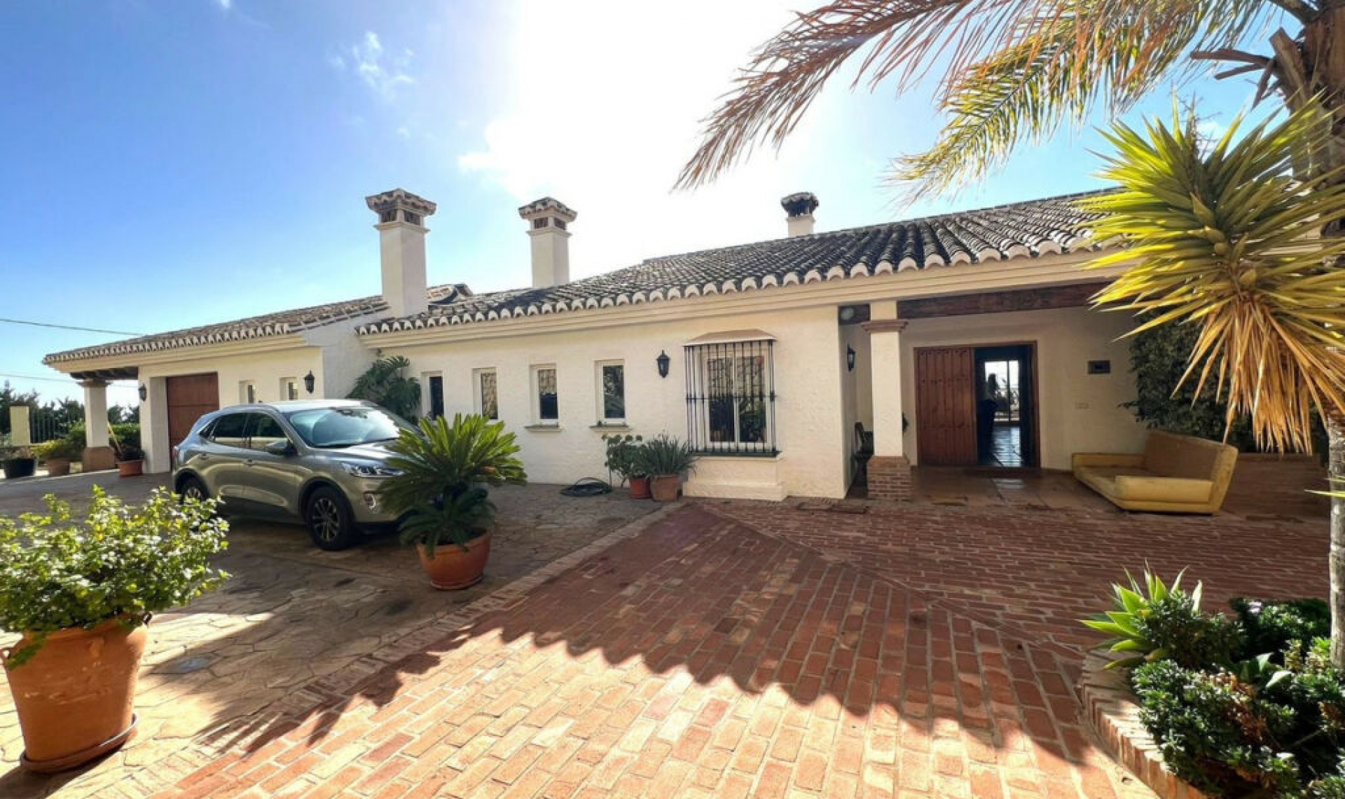 Resale - House -
Mijas